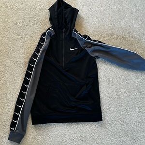 Women’s Nike Quarter Zip